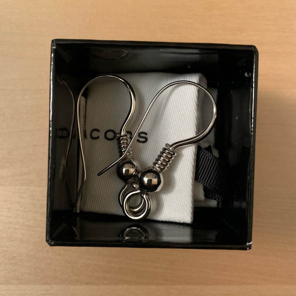 Marc Jacobs hook earrings - Picture 4 of 7